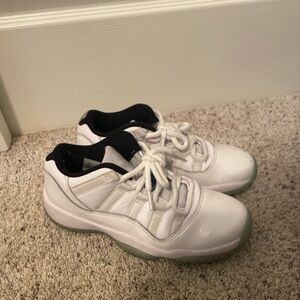 Low legend Jordan 11s🩵🤍